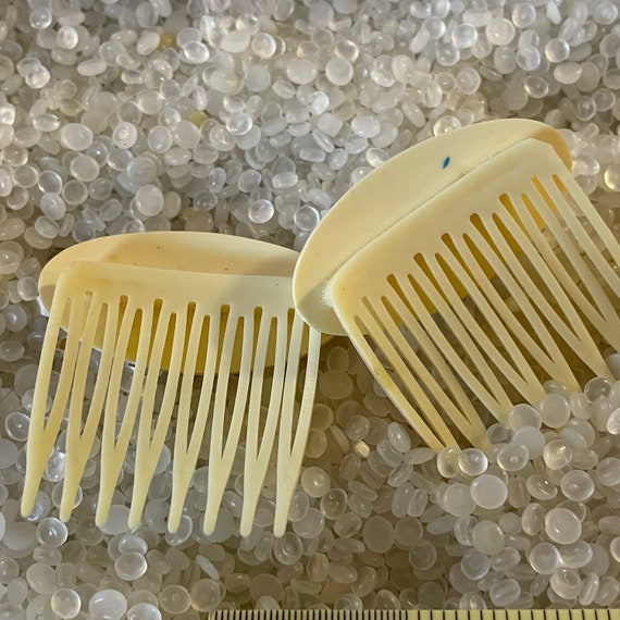 Vintage comb, ivory color comb , vintage painted … - image 3