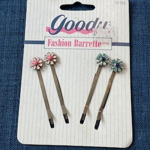 vintage bobby pins ,original card ,NOS , vintage 1997 ,retro bobby pins, Daisy hair pins