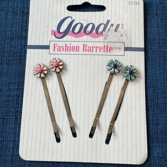 vintage bobby pins ,original card ,NOS , vintage 1997… Gem