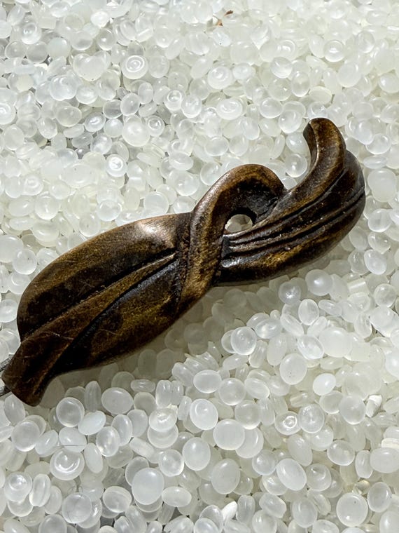 wood barrette, chunky wood barrette, dark wood, vintage 1970s barrette,