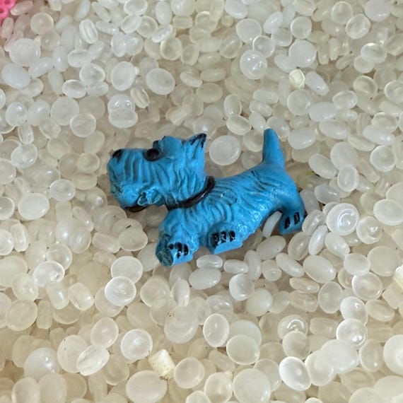 vintage barrette,  little  blue dog, Scottie dog, dog barrette, vintage children , vintage Tilco, old barrette ,ld11