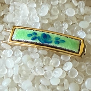 vintage hair barrette , Enamel Guilloche Barrette, blue rose,green barrette , rare color, dr4