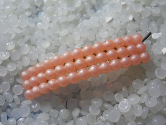 vintage barrette ,pink pearls, molded plastic,  1… - image 1