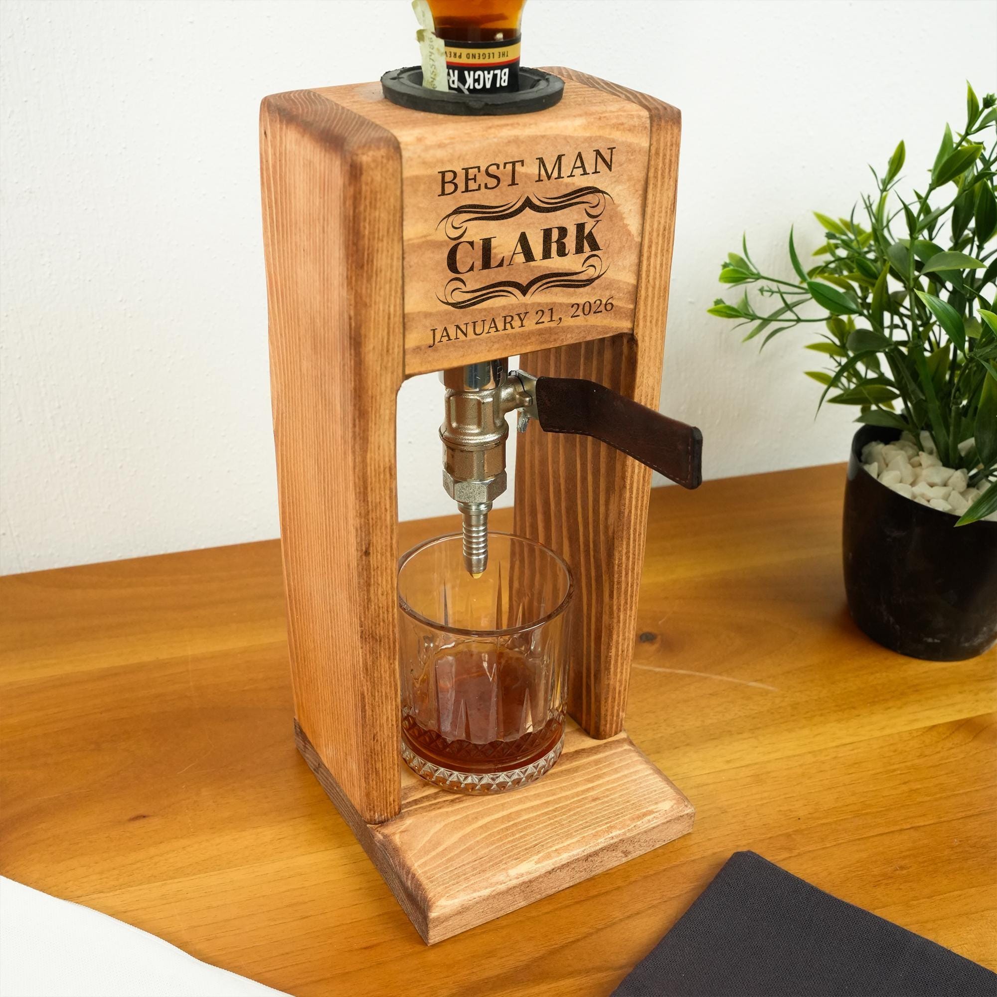 Whiskey bottle stand - Etsy 日本