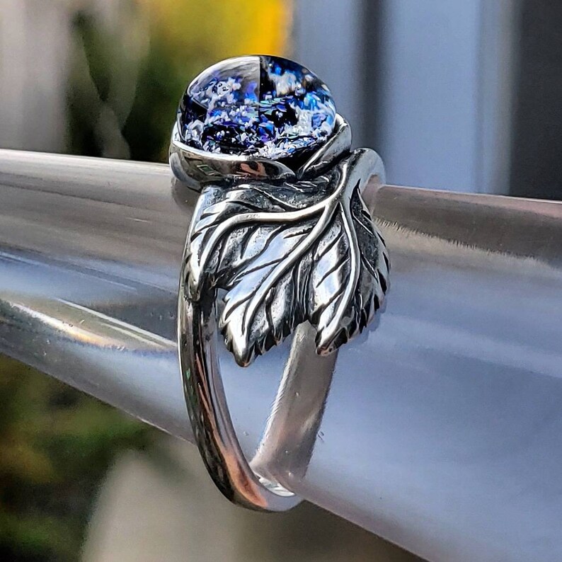 Leaf Ash Ring Cremation Jewelry Urn 7,8 Ashes InFused Glass Sterling Silver