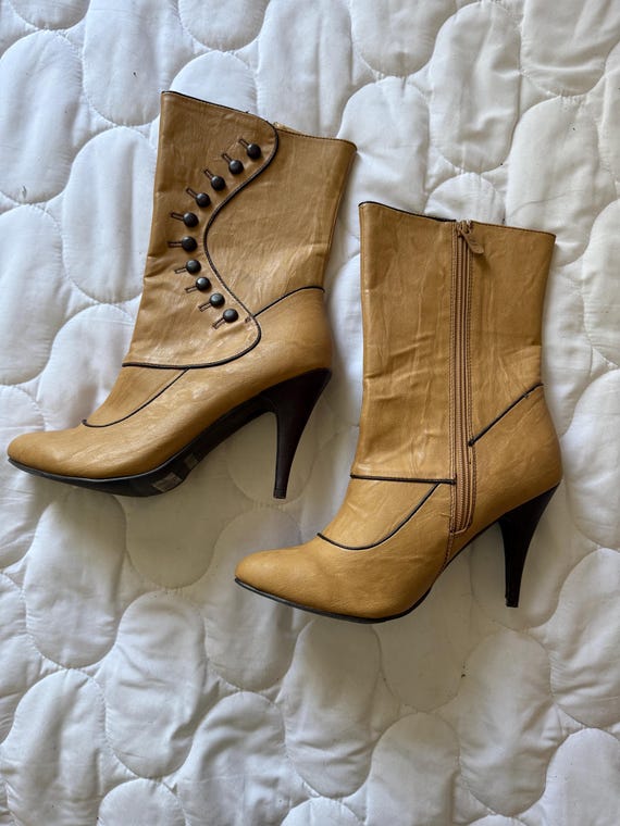 Victorian Inspired Button Boots - image 9