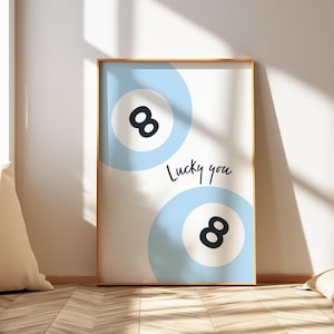 Póster de bola 8 de LUCKY YOU: arte de pared retro de moda, obra de arte azul preppy, decoración de dormitorio en azul claro, estética de apartamento, impresión digital