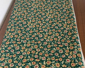 42” x 43” VIP Cranston Sunflower Vintage Quilting Fabric - Vintage Fabric - Calico / Ditsy / Floral / Vintage Fabric - Quilt Repair