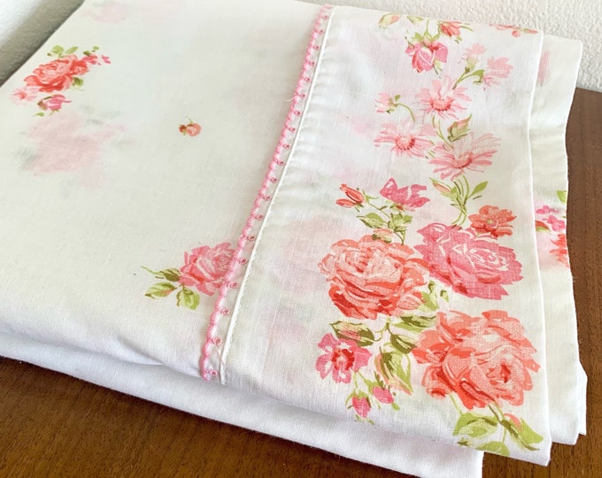 Pink Roses Sheets Vintage Fashion Manor Pink Rose Full Sheet - Double Bed Sheet - Vintage ...