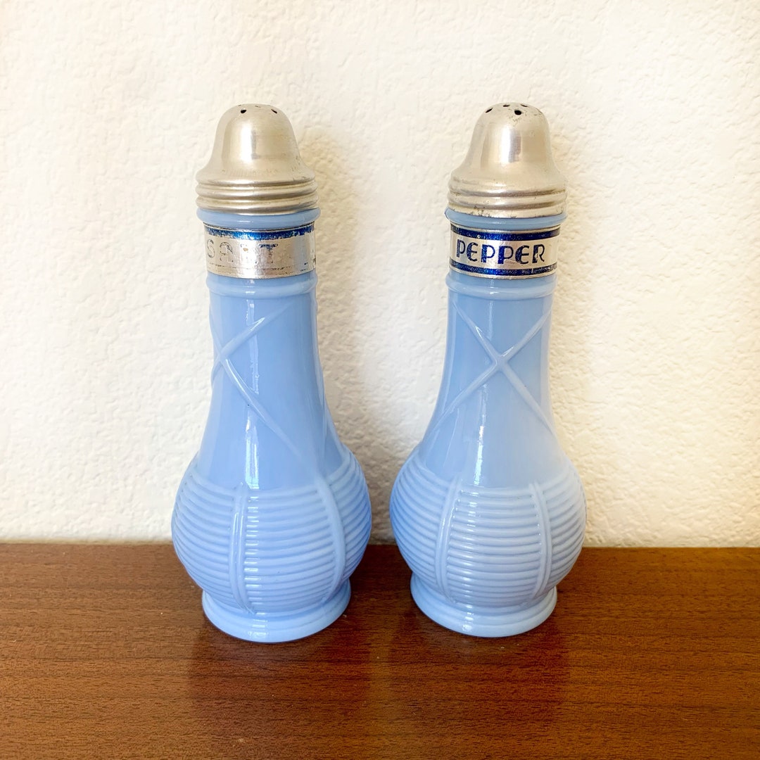 Euclid Coffee Co. 1940s Salt and Pepper DELPHITE BLUE Shakers Etsy
