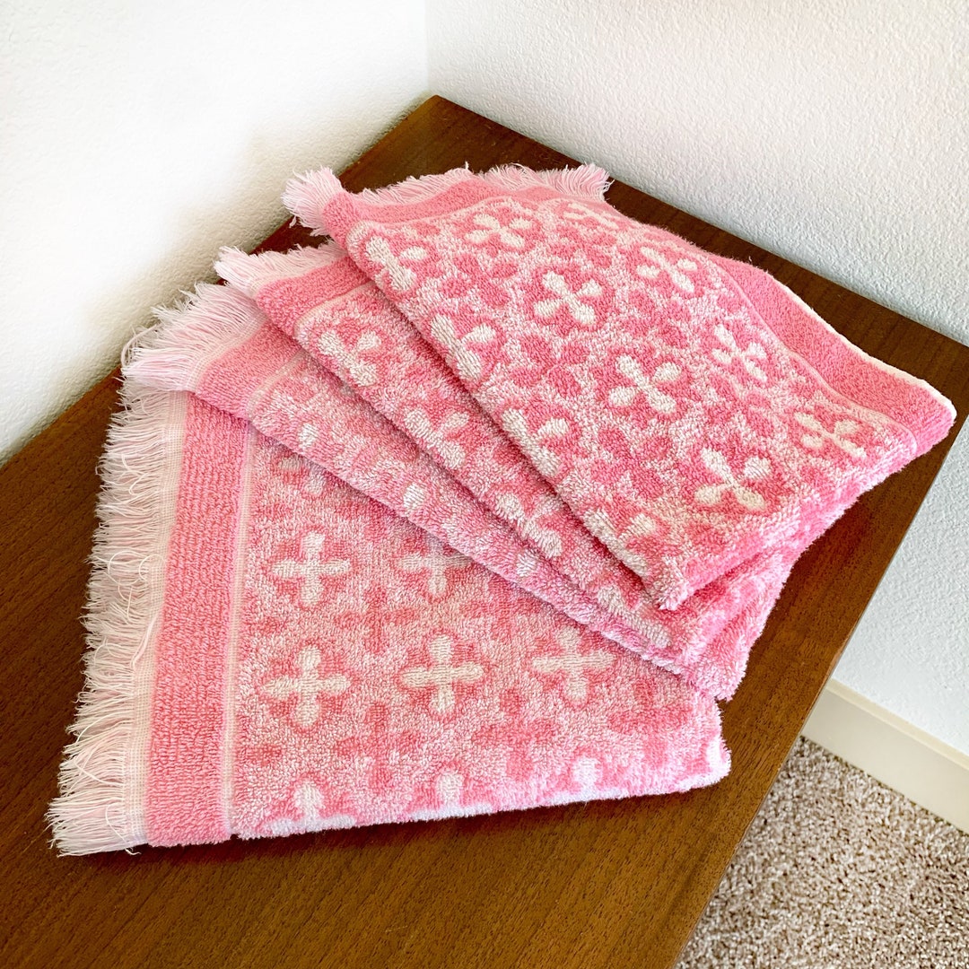 Vintage Jcpenny Pink and White Bath Towel Set Vintage Pink Etsy