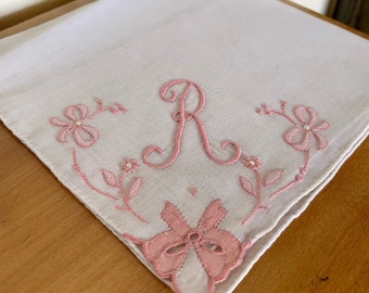 Vintage R Monogrammed Flocked Hankie - White Cotton - Pink Monogrammed Hankie - Ladies Hankie - Wedding Hankie - R Ladies Hankie - Hanky