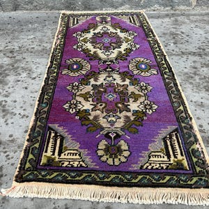 turkish handmade rug - doormat rug - bathroom rug -vintage small rug -small oushak rug - home decor rug -small purple rug - 1.7 x 3.3 ft