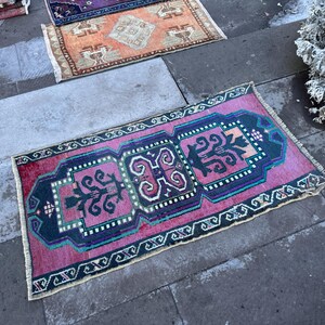turkish handmade rug - doormat rug - bathroom rug -vintage small rug -small powder room rug - home decor rug -small purple rug -1.9 x 3.3 ft