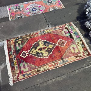 Handmade Turkish Wool Rug: Vintage Anatolian Doormat (1.9x3 ft)