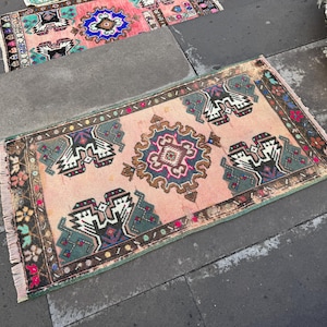 Handmade Turkish Wool Rug: Vintage Anatolian Doormat (1.9x3.3 ft)
