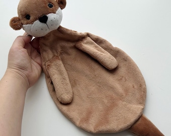 Animalito de peluche para bebé: nutria de peluche