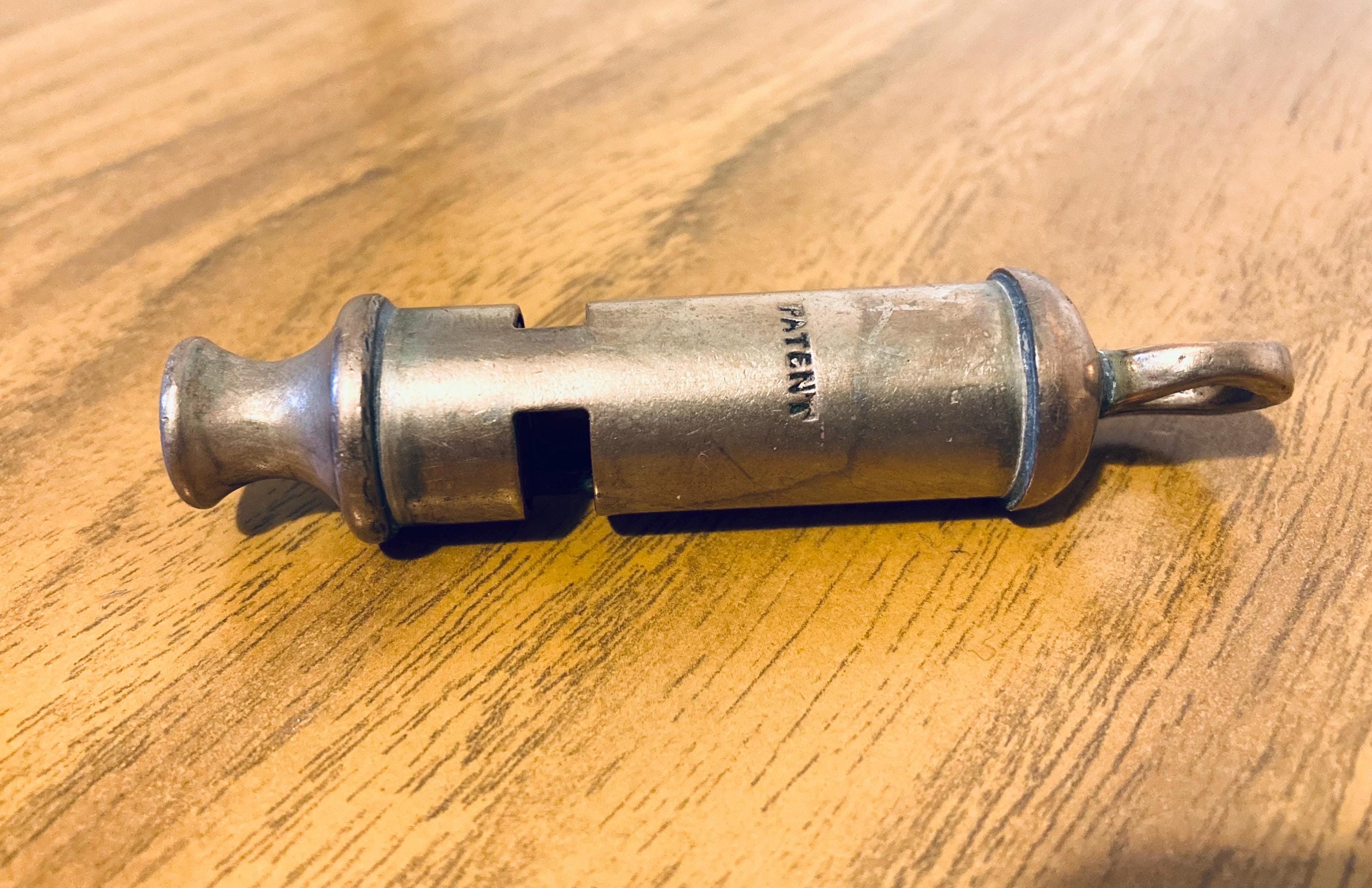 Sifflet Ancien Style LAPD Années 1920 – Laiton, Collector Police