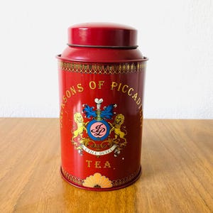 Vintage Jacksons of Piccadilly coronation red tea tin, in a good vintage condition