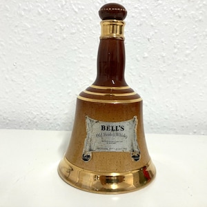 Wade bells old scotch decanter, made in Scotland in the 1970s