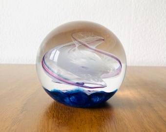 Vintage signed Selkirk art glass paperweight