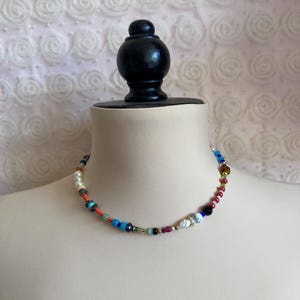 Choker necklace, small glass beads.