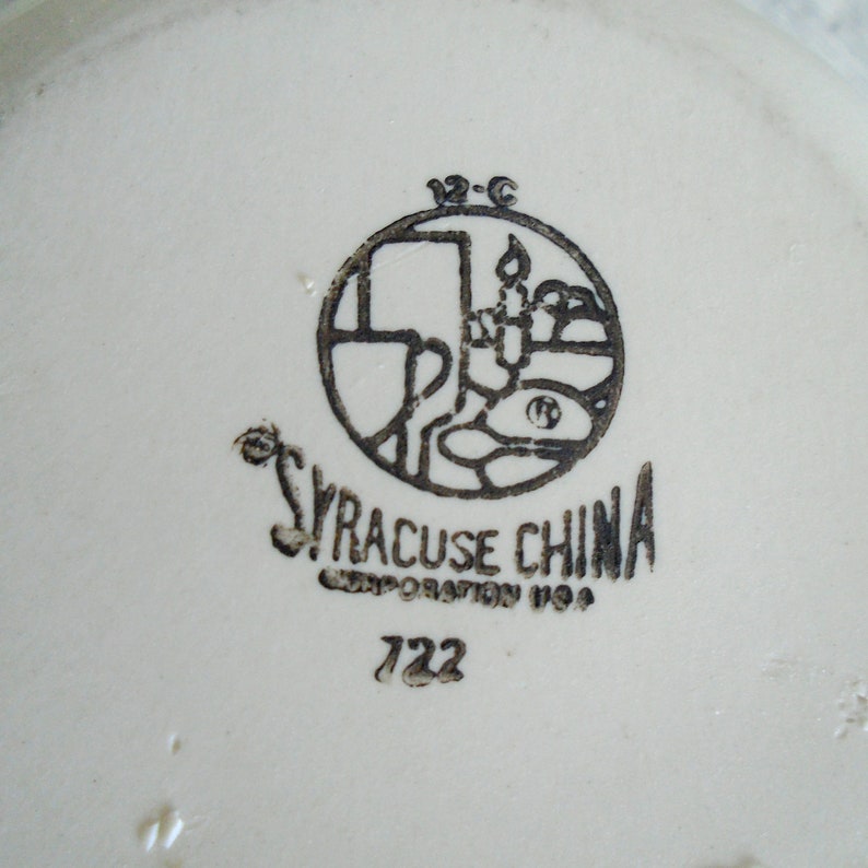 syracuse china casseroles, vintage syracuse china dishes, vintage 80s syracuse china, midcentury modern motif, vintage syracuse lidded dish image 8