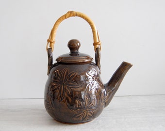 thrown pottery teapot, vintage pottery teapot, vintage thrown pottery teapot, vintage brown pottery teapot, vintage floral teapot, bamboo