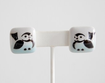 Vintage Ceramic Chickadee Button Earrings – Black White Nature Jewelry