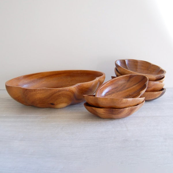 monkey pod wood snack bowl set, vintage wood salad bowl set, vintage wood salad set, vintage monkey pod salad set, wood seashell snack set