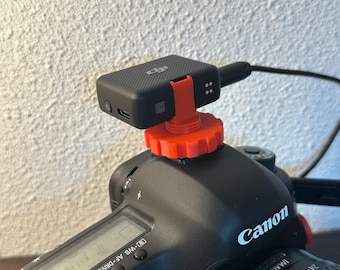 DJI Mic 3 および Mic 2 ステレオマイク用コールドシューマウント