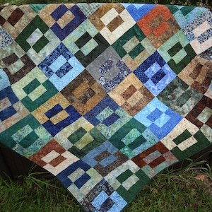 Blue Brown and Green Lap Quilt / Traditional Throw Quilt / Lap Quilt / Quilt