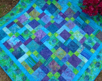 Sea Turtle Quilt / Blue Green and Purple Quilt / Lap Quilt / Baby Quilt / Throw Quilt