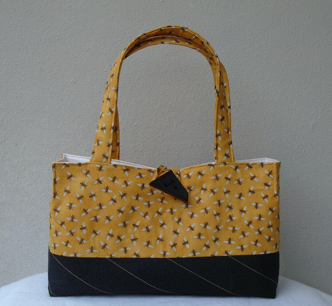 Gold and Black Bee Purse / Bumble Bee Tote / Honey Bee Bag / - Etsy