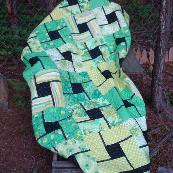 Modern Green Floral Twin Bed Quilt