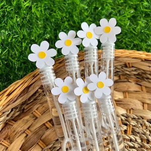 Daisy bubble wand: flowers party favors,garden party, wedding
