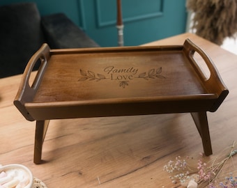 Bandeja de cama de madera con patas, bandeja para desayunar en la cama, bandeja para servir, bandeja para el regazo, decoración de cocina y hogar, regalo para parejas, mesa de cama hecha a mano