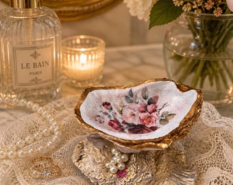 Elegant Oyster Shell Ring Dish, Handcrafted Coastal gold trimmed Jewelry Holder