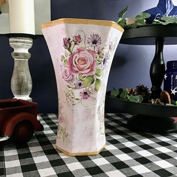 shabby pink rose vase,  shabby chic pink roses, glass vase, Victorian decor, farmhouse decor, home decor, shabby chic, pink rose vase