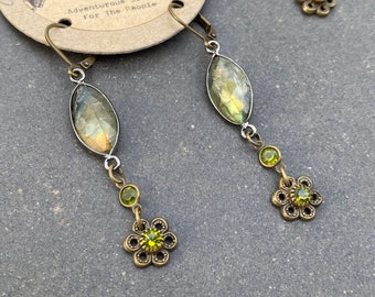 Labradorite Caravan Earrings with Jewel