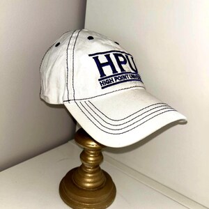 Hight Point Universität Vintage Baseballmütze HPU North Carolina Sportmütze Klassische verstellbare weiß und lila bestickte College-Mütze