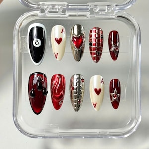 V99 - Edgy Casino-Inspired Red & Black Press-On Nails – 3D Heart, Chrome Grid And Ace Design
