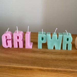 Velas con nombre personalizado - Cumpleaños, fiesta, adorno para tarta - Cera de soja, hechas a mano, opciones de color velas de fiesta con letras,