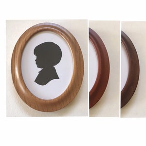 5x7” Solid Wood Oval Frame, Oak, Cherry, or Walnut.