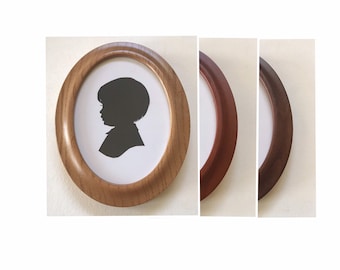 5x7” Solid Wood Oval Frame, Oak, Cherry, or Walnut.