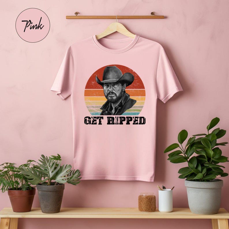 Get Ripped Unisex T-Shirt, Beth Dutton T-Shirt, Rip Shirt, Rip Wheeler Shirt, get Ripped, Tv-Show Bild 3