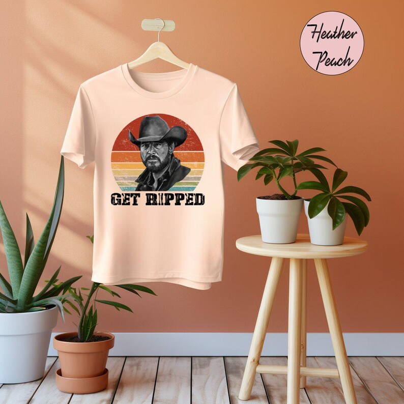 Get Ripped Unisex T-Shirt, Beth Dutton T-Shirt, Rip Shirt, Rip Wheeler Shirt, get Ripped, Tv-Show Bild 4