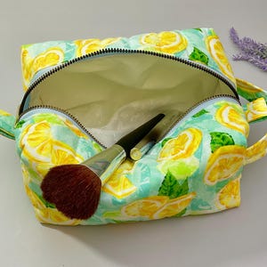 Lemons on Blue Quilted Makeup Bag: Cotton Cosmetic & Toiletry Bag