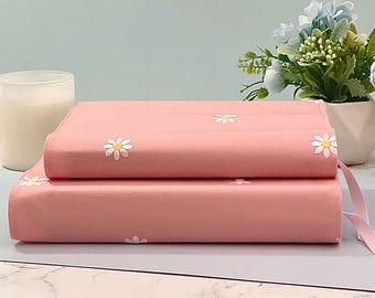 White Embroidered Daisies on Pink Adjustable Book Cover