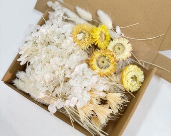 Boho knutseldoos met gedroogde bloemen, geconserveerde bloemenmix voor hars, taarten en kaarsen.